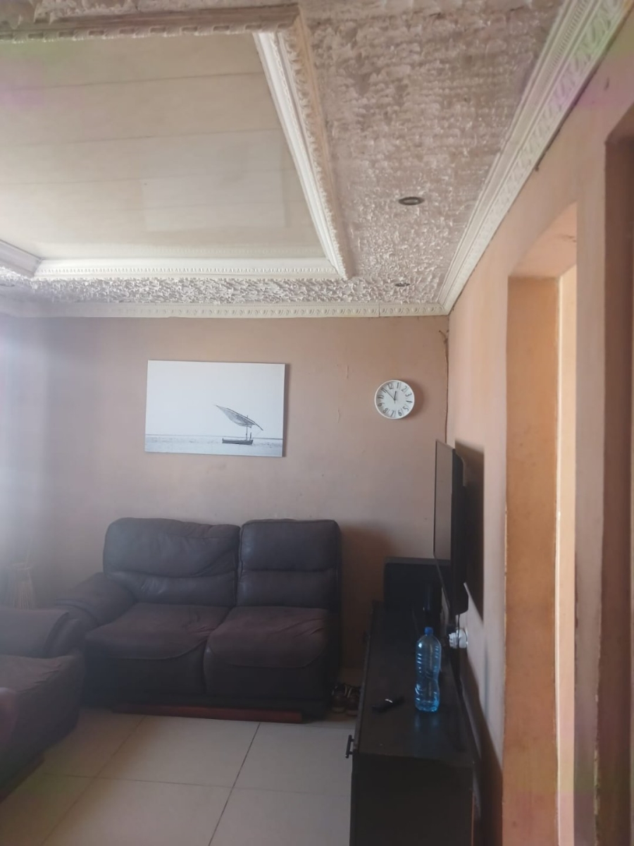 2 Bedroom Property for Sale in Mdantsane Nu 1 Eastern Cape